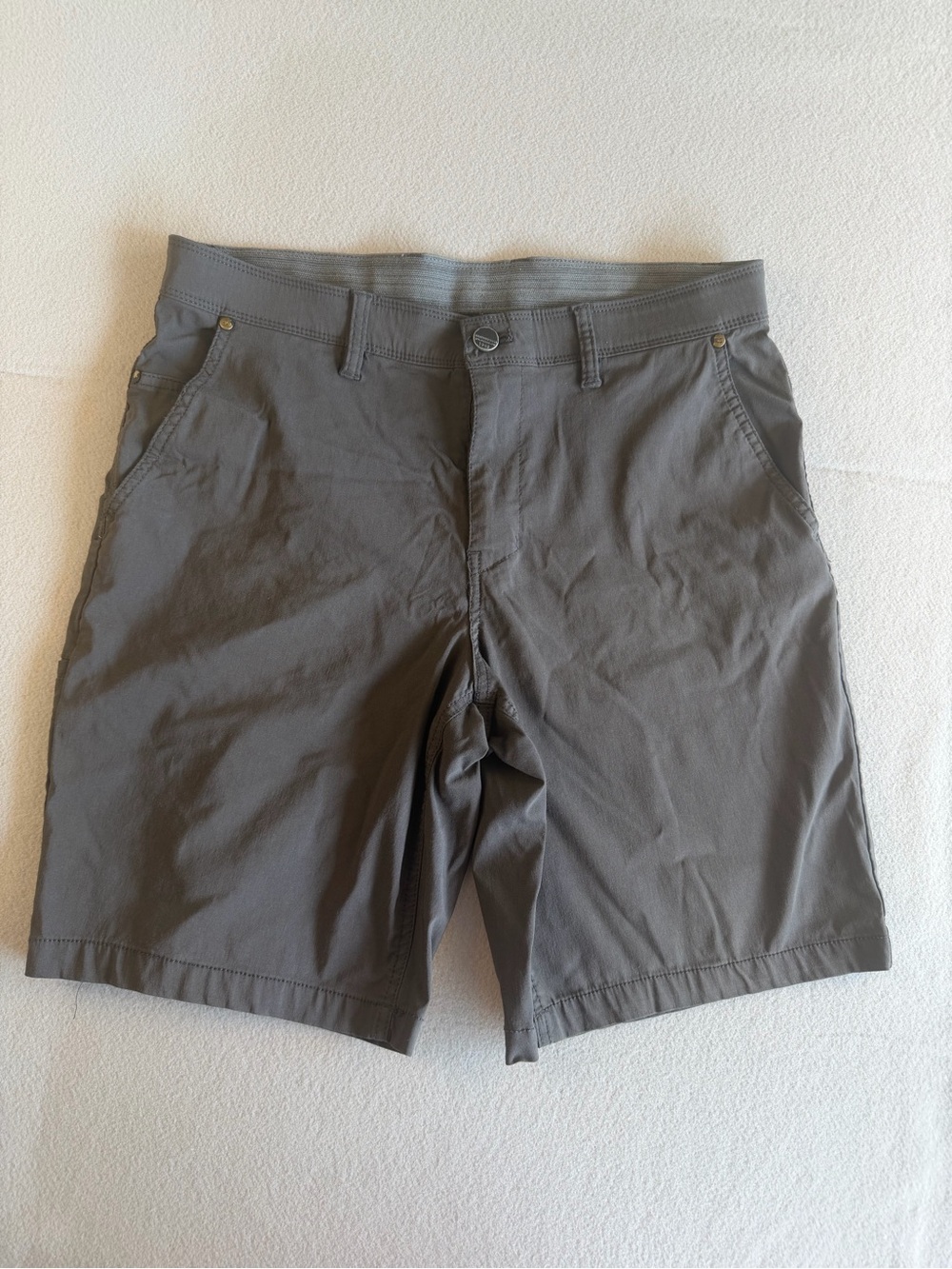 Weatherproof Men's Gray Chino Shorts Flat Front Button Pockets